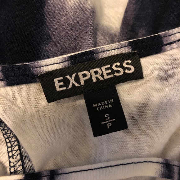 Sequined Tank - Picture 4 of 4